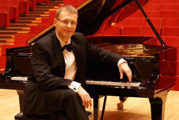 PIOTR BANASIK OSPITE DELLA RASSEGNA OPEN PIANO DELL’ISSM “L. BOCCHERINI”