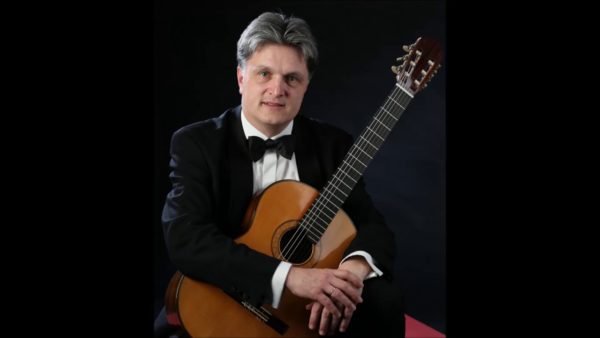 GUITAR FESTIVAL, UNA MOSTRA DI LIUTERIA E IL CONCERTO DI GERHARD REICHENBACH